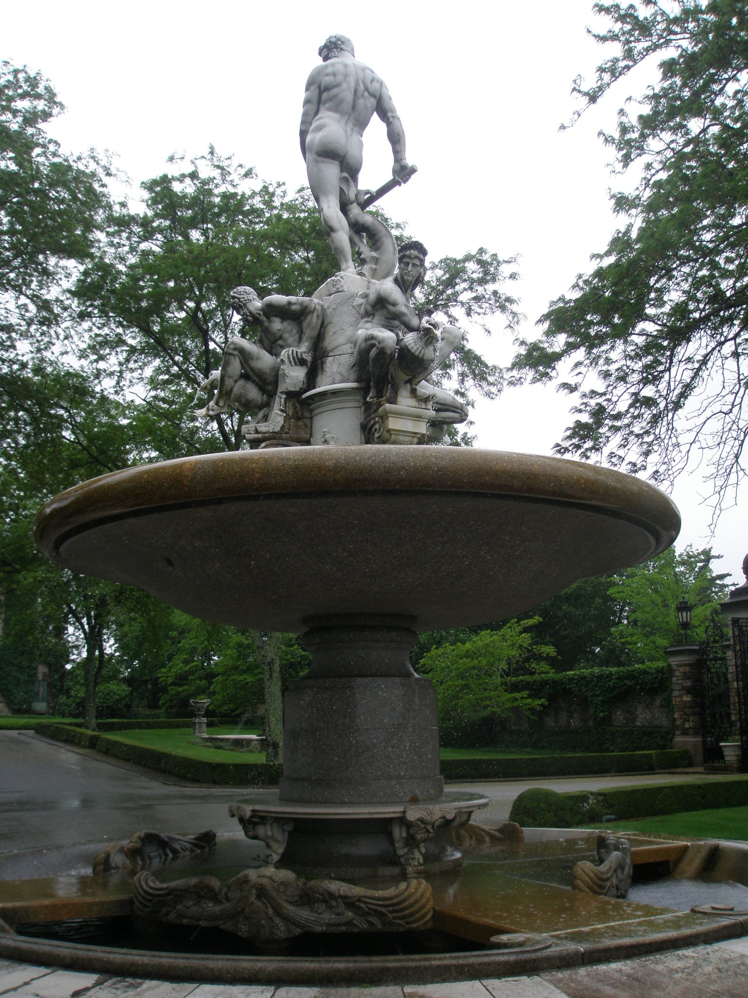 The Oceanus Fountain, seen from the top of the Grand Stairway