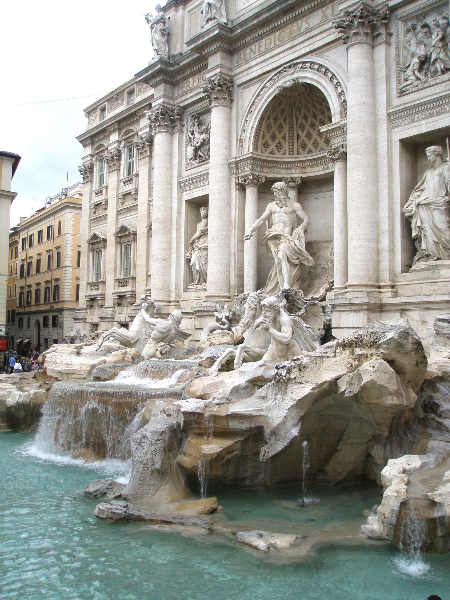 My farewell glance at the Trevi Fountain.