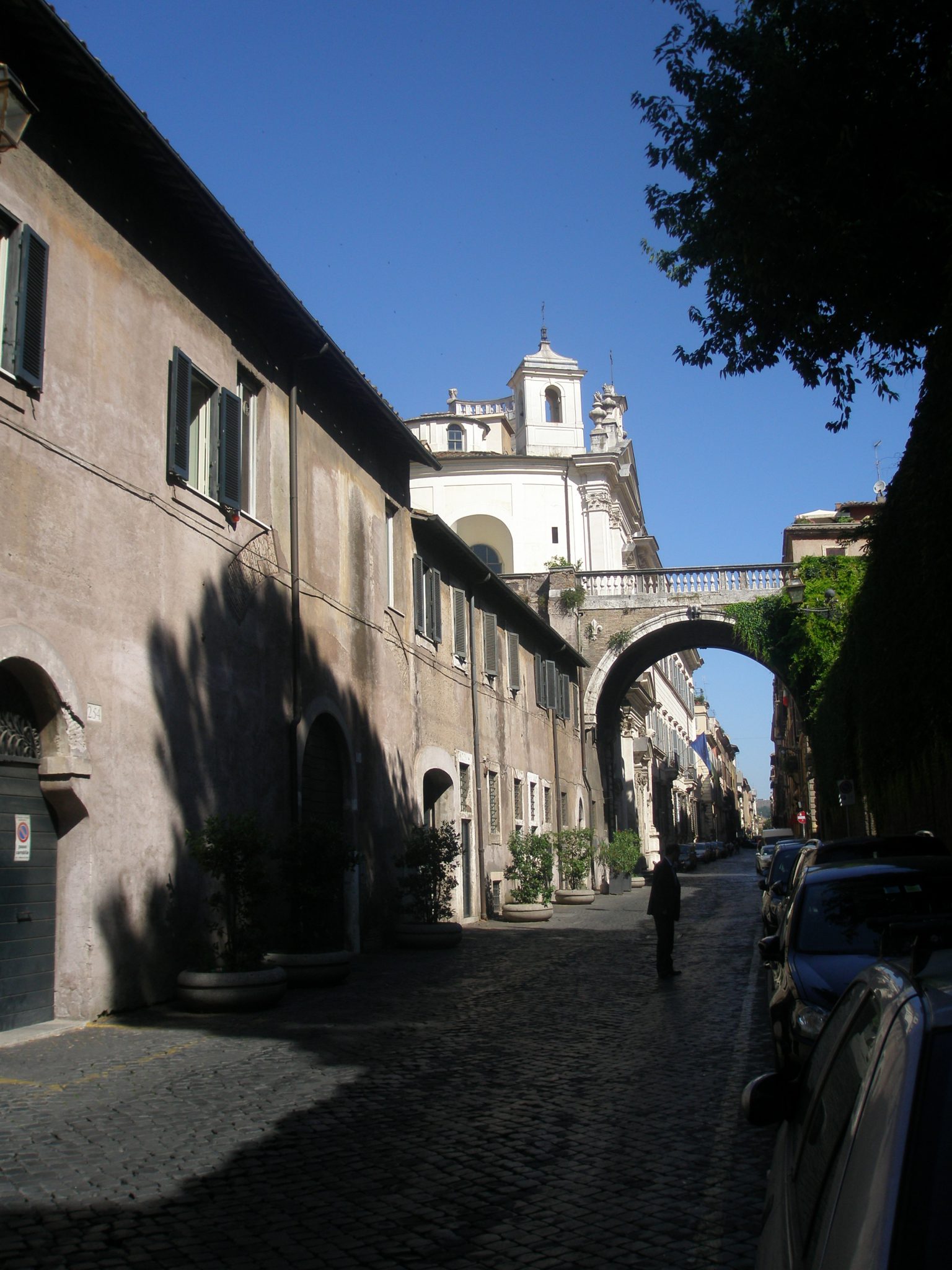 Michelangelo's Arco Farnese, at the southern end of Via Giulia, as I saw it in June of 2011.